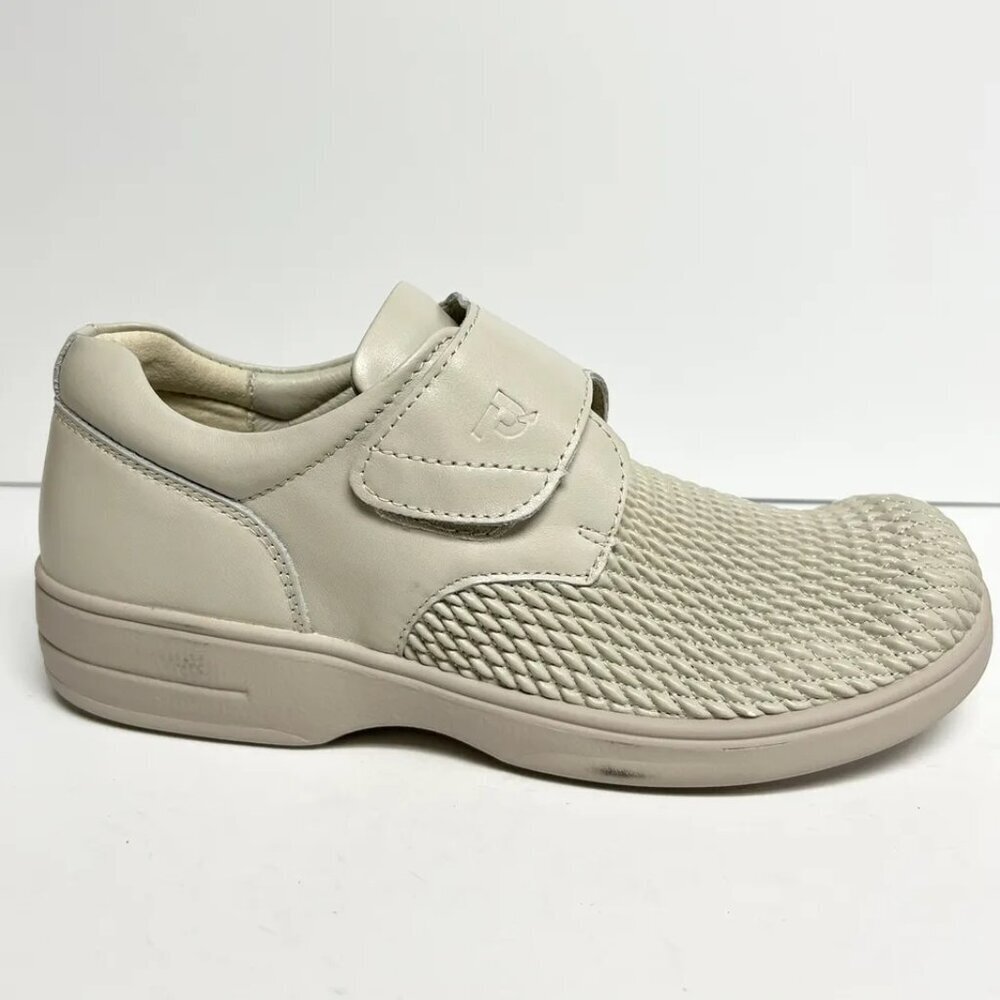 Propet Women's Olivia Sneakers, Size 9.5 X(EE)